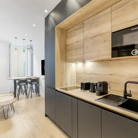 F2 rue Saint honoré L, Hypercentre proche du Palais des festivals Appartement Cannes